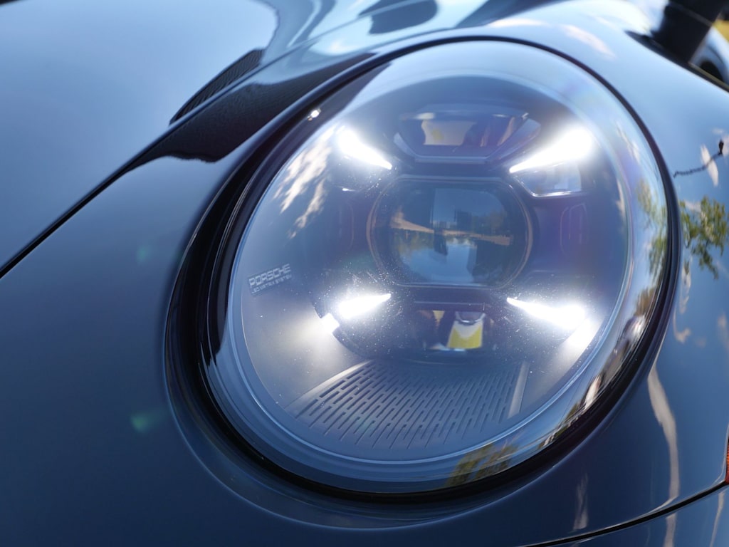 Thumbnail: 2025 Porsche 911 - 13