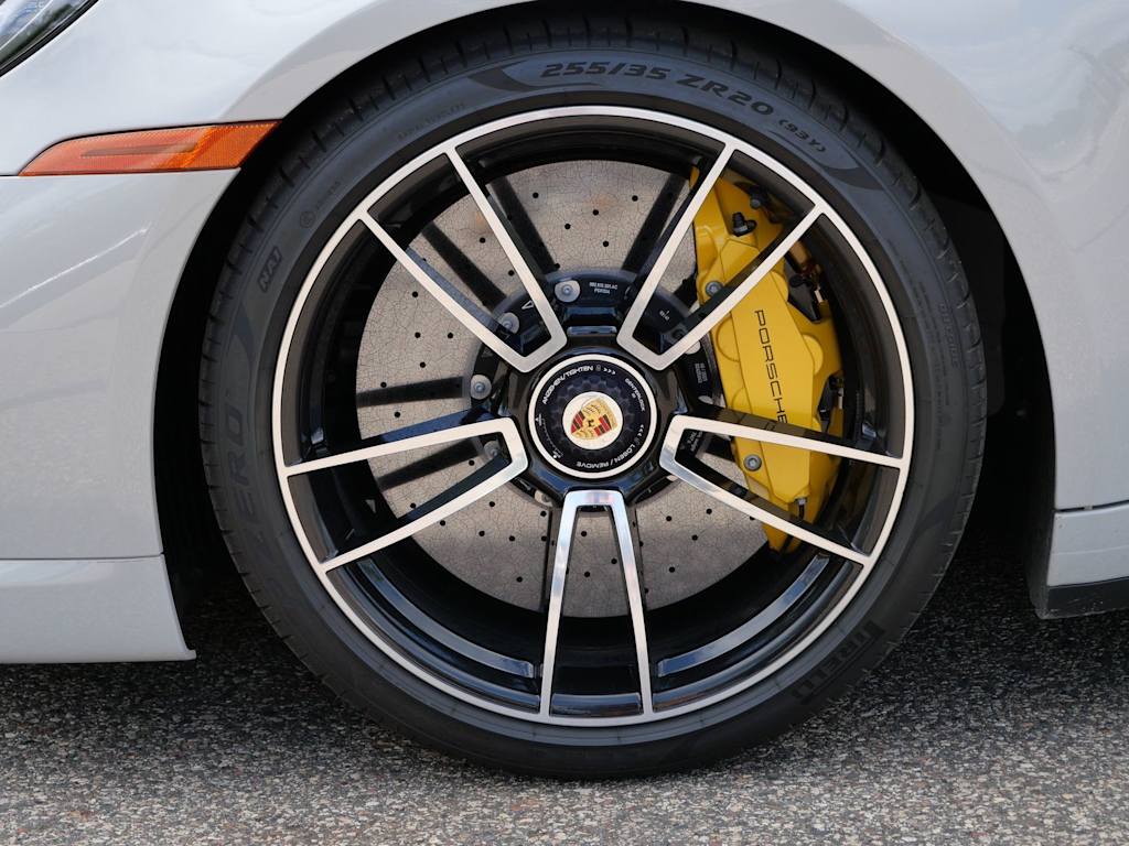 Thumbnail: 2024 Porsche 911 - 6