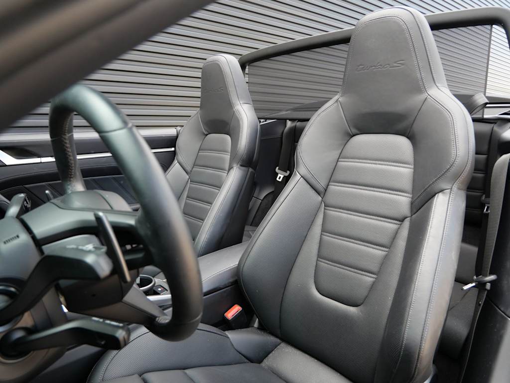Thumbnail: 2024 Porsche 911 - 7