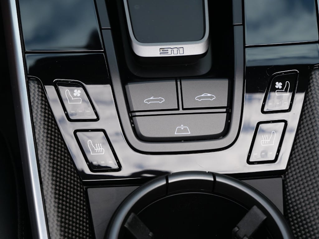 Thumbnail: 2024 Porsche 911 - 2