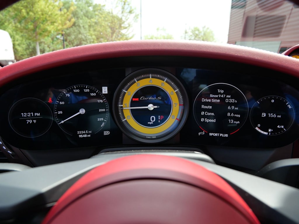 Thumbnail: 2023 Porsche 911 - 10