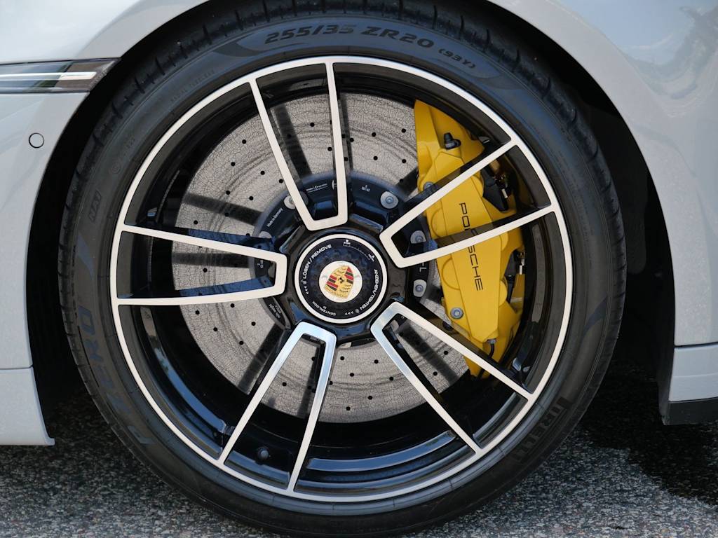 Thumbnail: 2023 Porsche 911 - 5