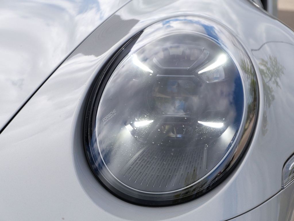 Thumbnail: 2023 Porsche 911 - 5