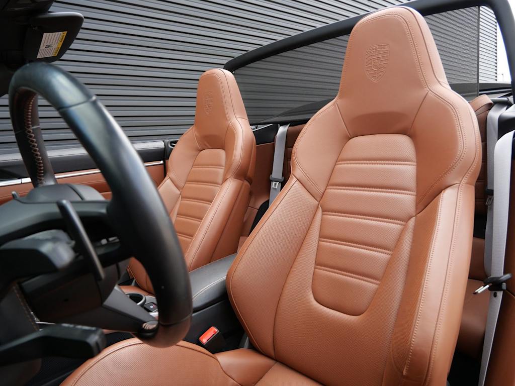 Thumbnail: 2023 Porsche 911 - 7