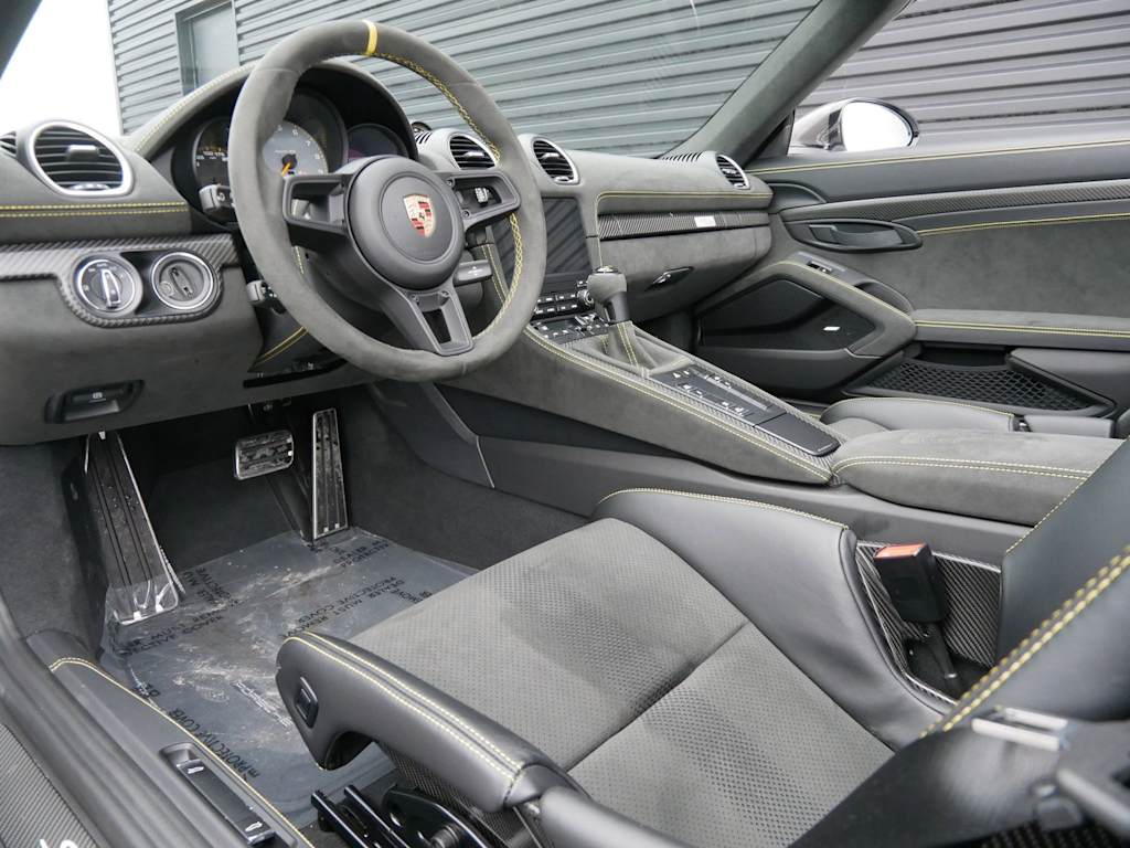 Thumbnail: 2025 Porsche 718 Boxster - 2