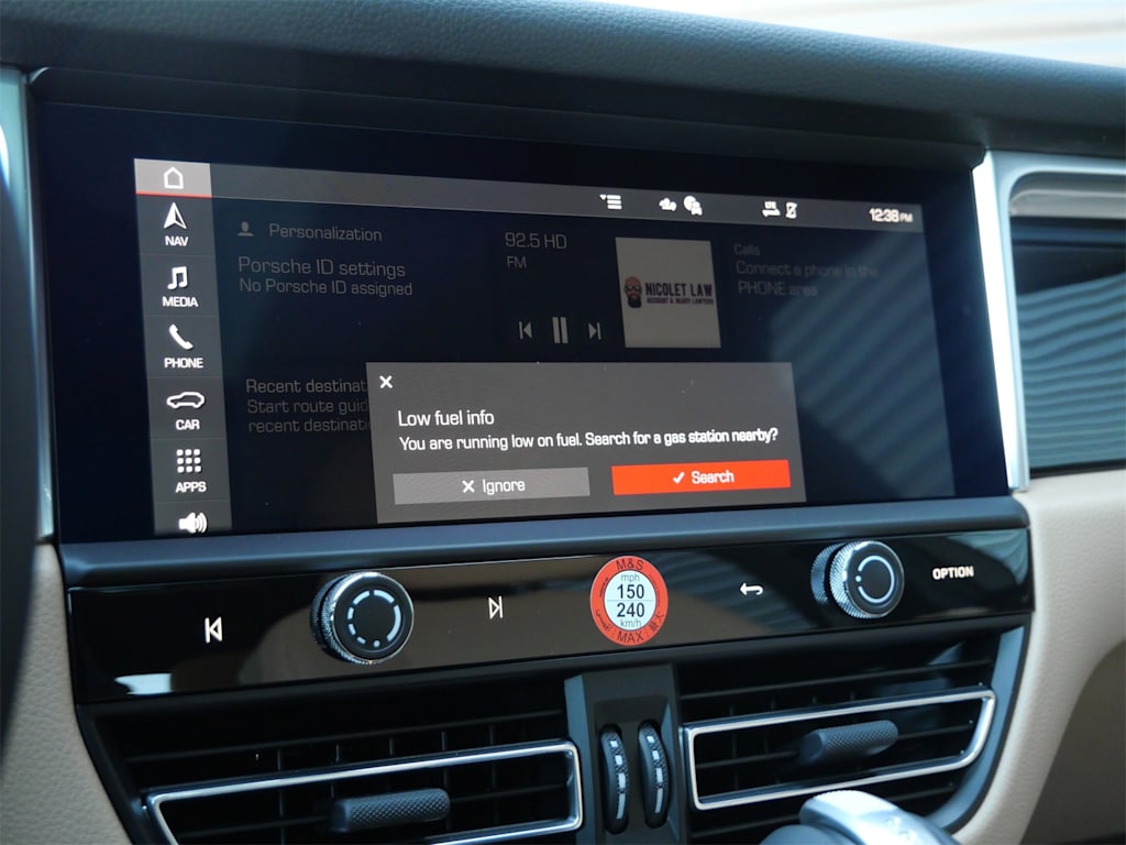 Thumbnail: 2026 Porsche Macan - 8