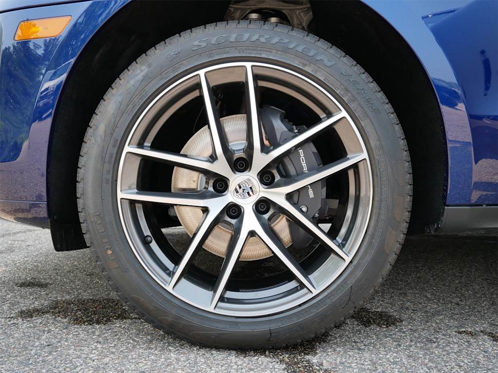 Thumbnail: 2025 Porsche Macan - 6