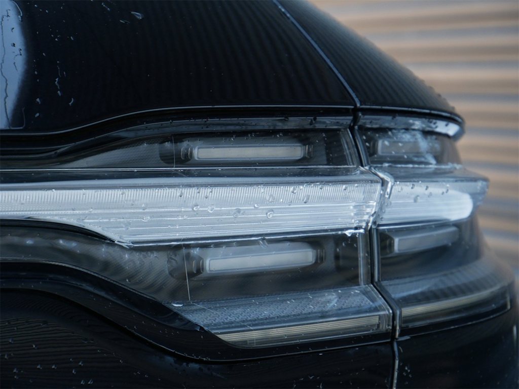 Thumbnail: 2024 Porsche Macan - 5