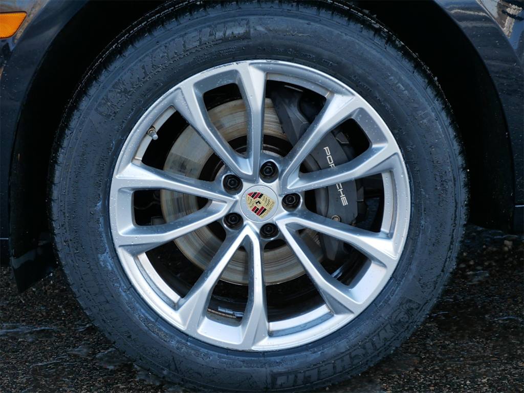 Thumbnail: 2024 Porsche Macan - 6