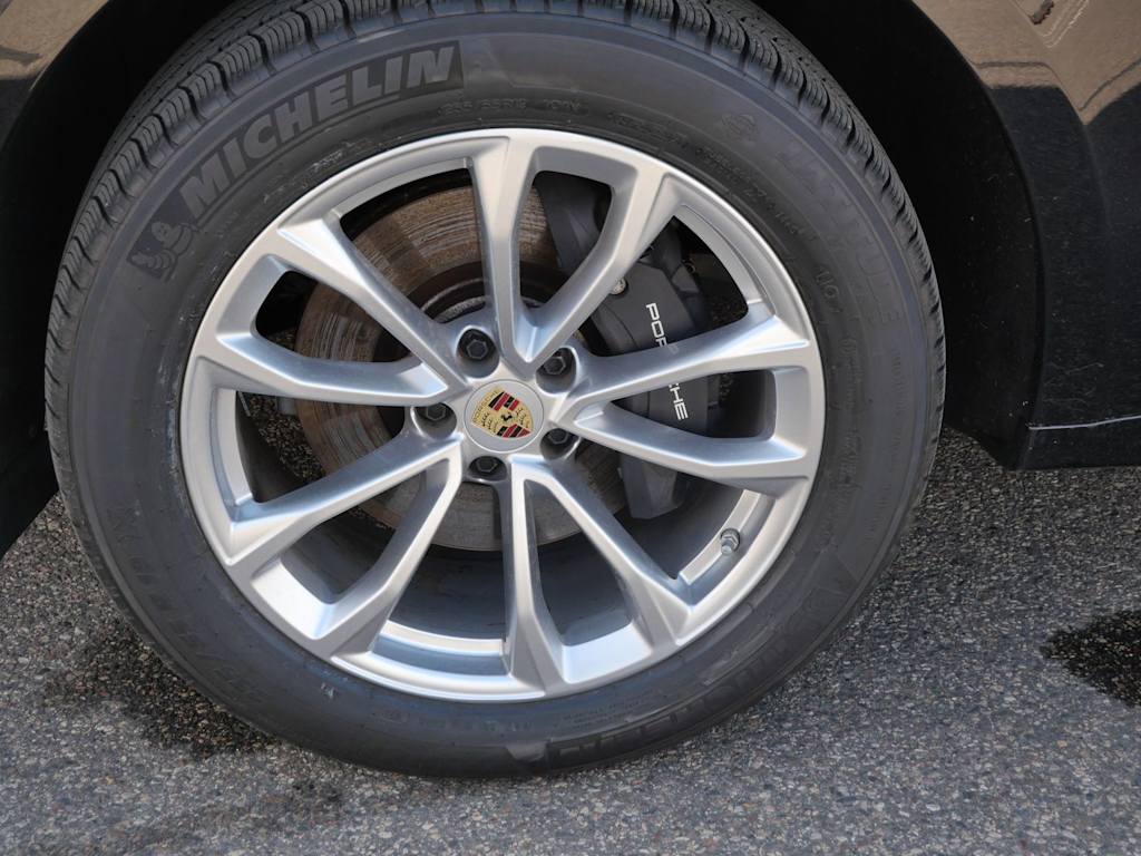 Thumbnail: 2024 Porsche Macan - 5