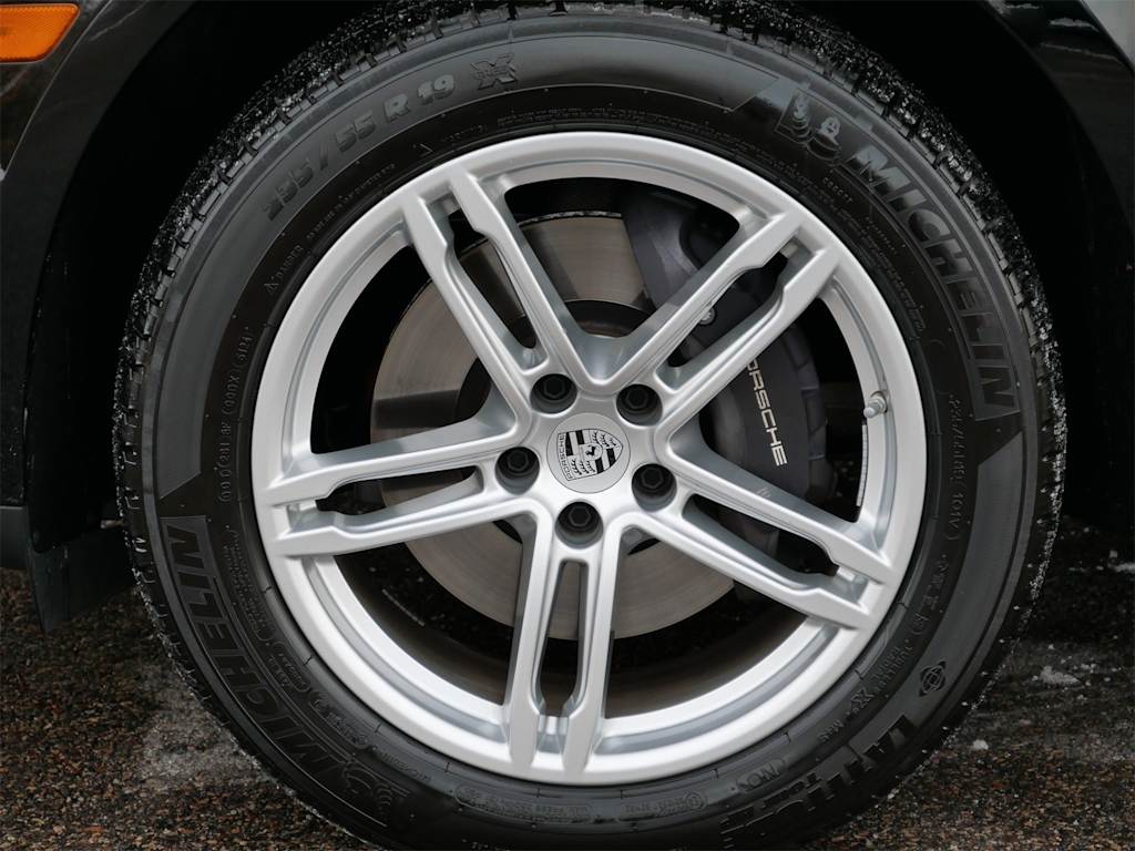 Thumbnail: 2025 Porsche Macan - 5