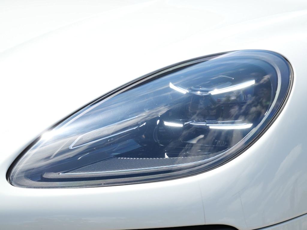 Thumbnail: 2025 Porsche Macan - 12