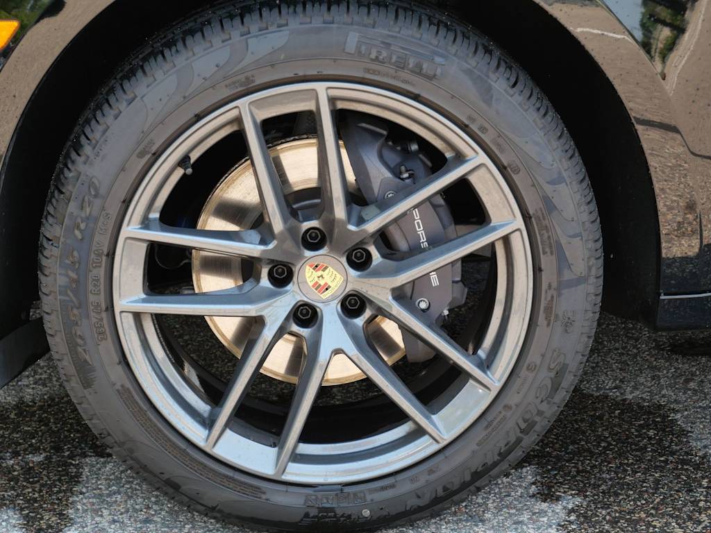 Thumbnail: 2026 Porsche Macan - 5