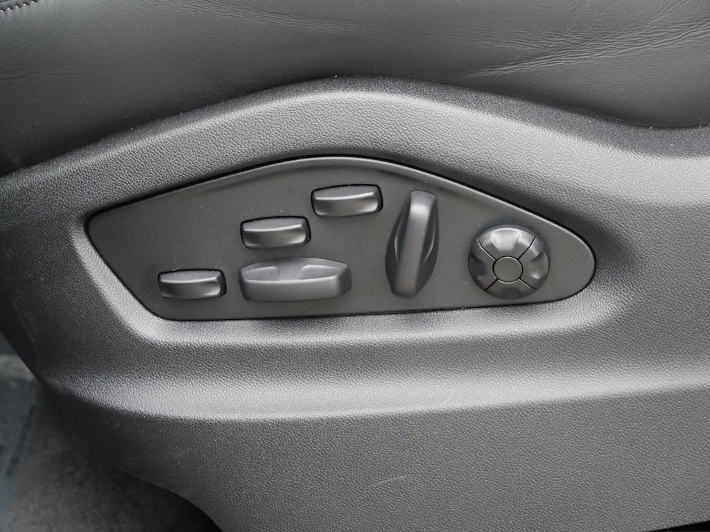 Thumbnail: 2026 Porsche Cayenne - 13