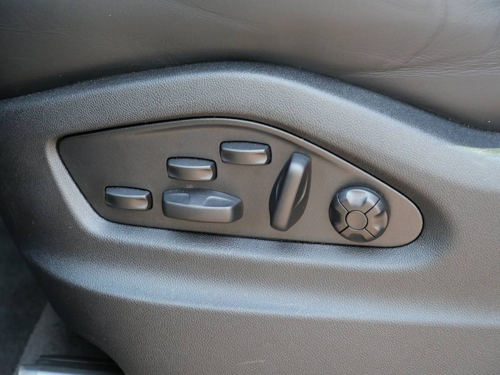 Thumbnail: 2026 Porsche Cayenne - 13