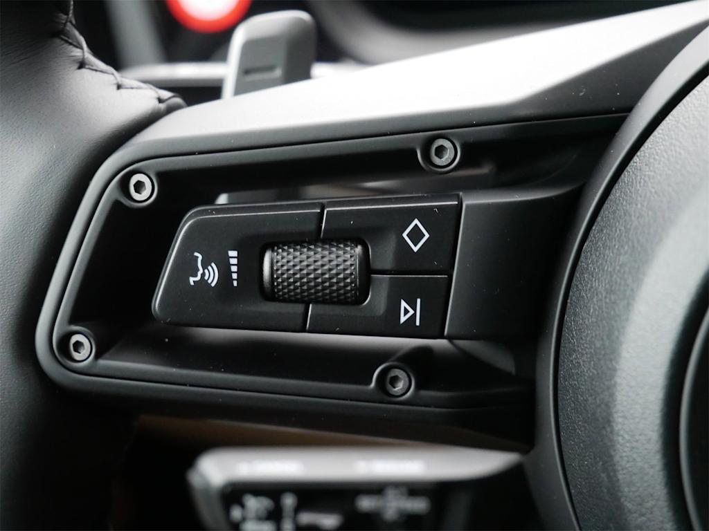 Thumbnail: 2026 Porsche Cayenne - 19