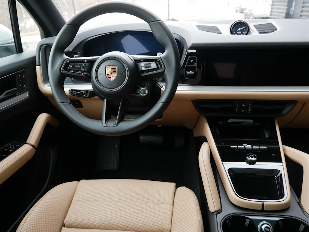 Thumbnail: 2026 Porsche Cayenne - 5