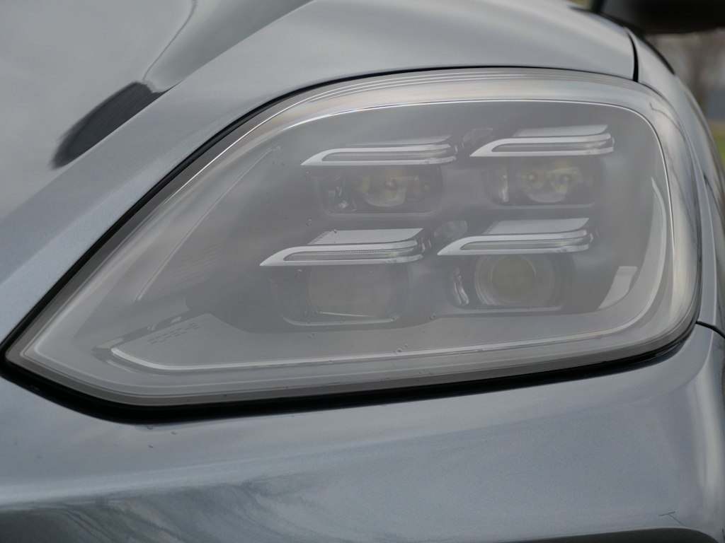 Thumbnail: 2026 Porsche Cayenne - 9
