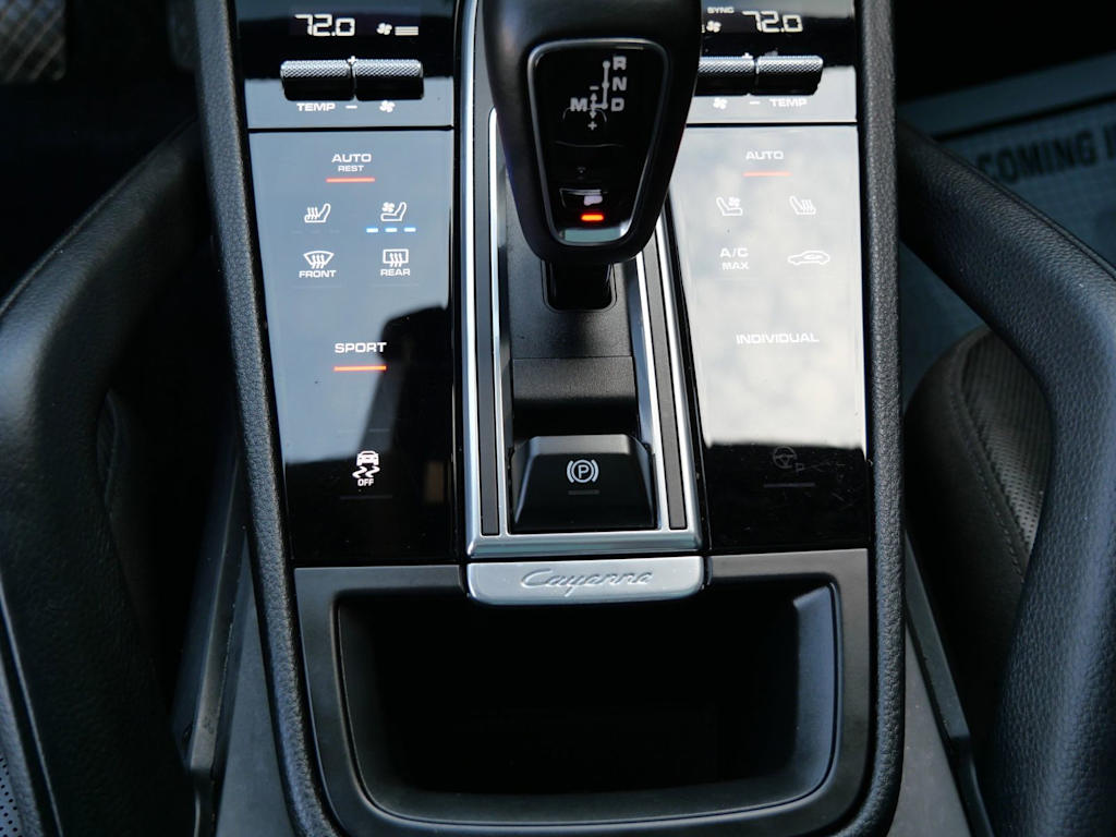 Thumbnail: 2021 Porsche Cayenne - 9