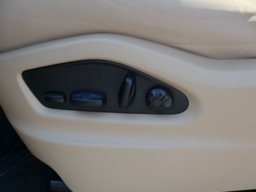 Thumbnail: 2023 Porsche Cayenne - 15