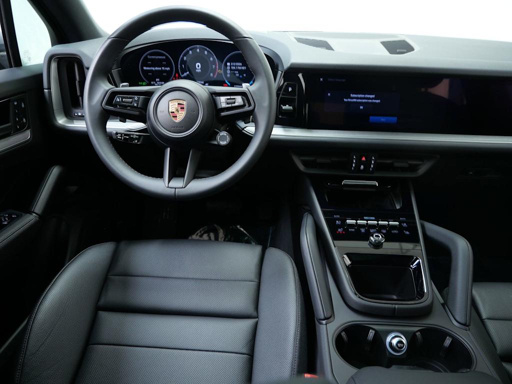 Thumbnail: 2026 Porsche Cayenne - 7