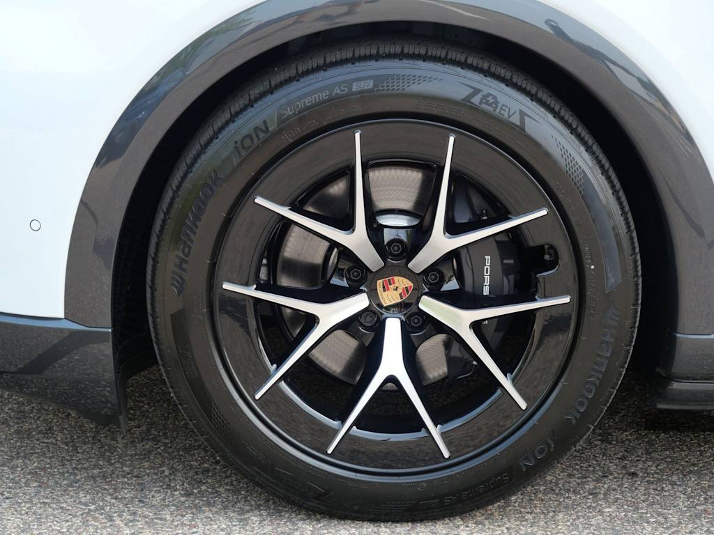 Thumbnail: 2026 Porsche Cayenne - 5