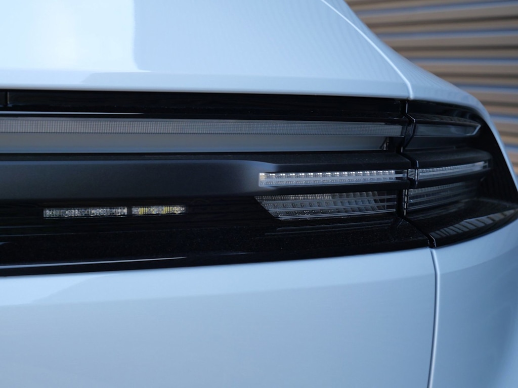 Thumbnail: 2026 Porsche Macan - 11