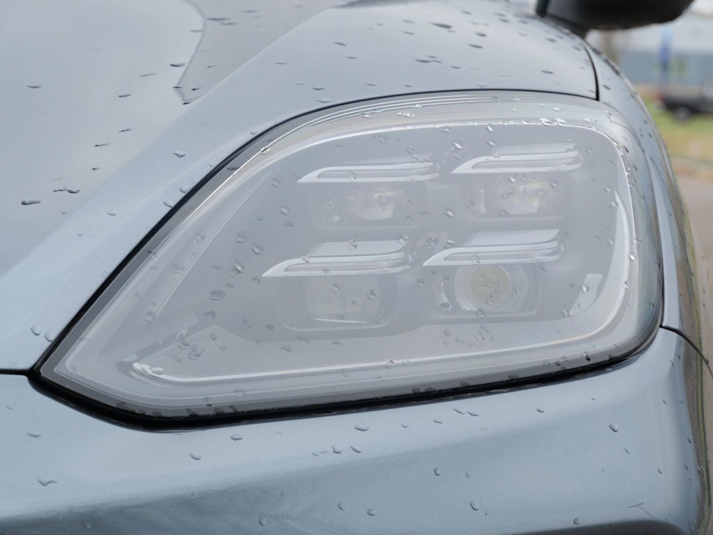 Thumbnail: 2026 Porsche Cayenne - 11