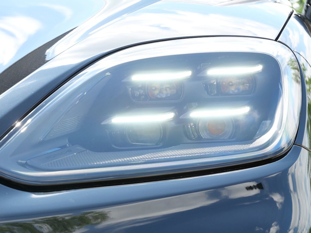 Thumbnail: 2026 Porsche Cayenne - 12