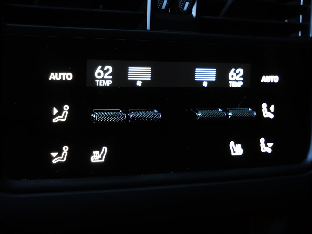 Thumbnail: 2025 Porsche Cayenne - 13