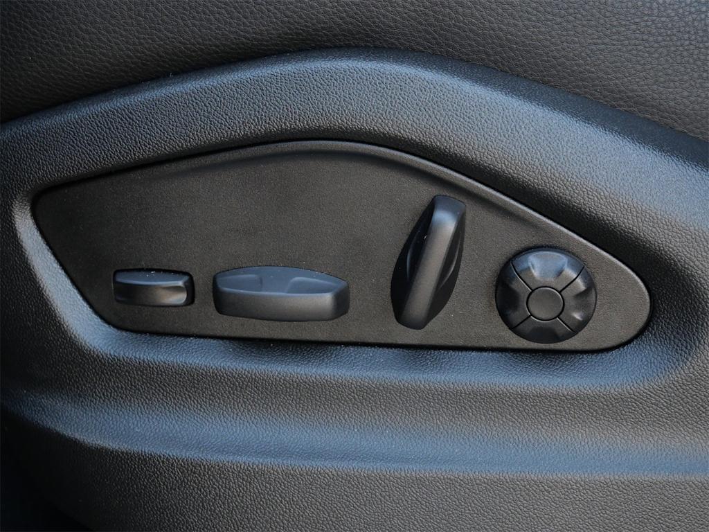 Thumbnail: 2025 Porsche Cayenne - 18