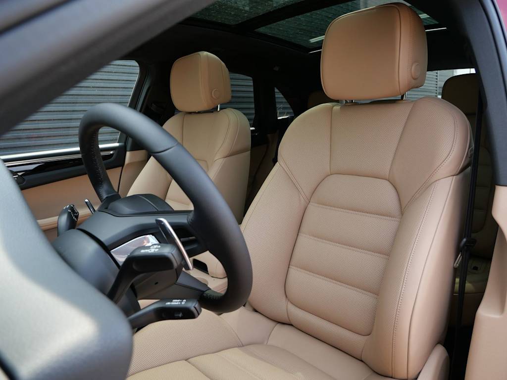 Thumbnail: 2026 Porsche Cayenne - 8