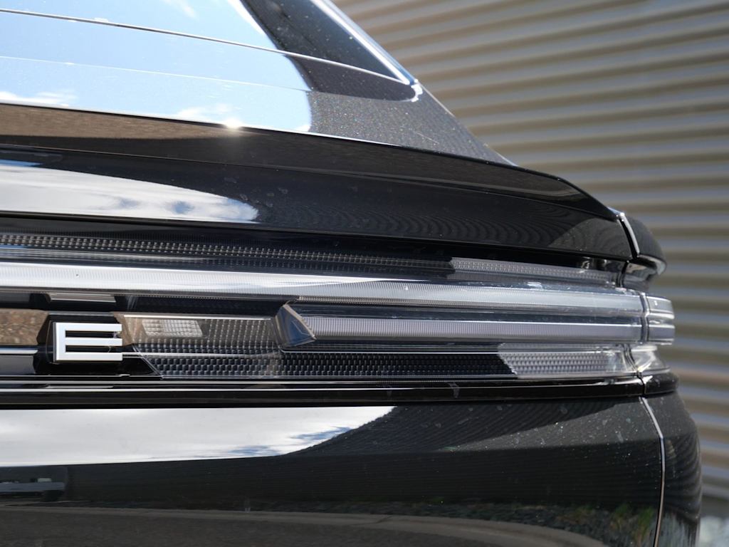 Thumbnail: 2026 Porsche Cayenne - 4