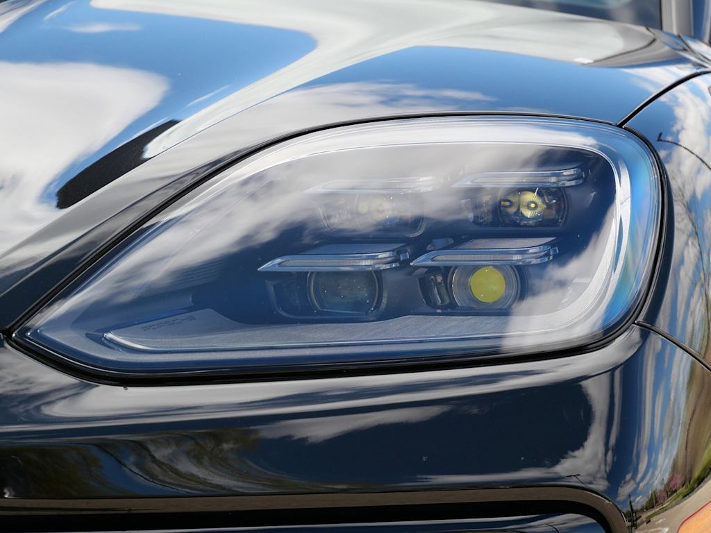 Thumbnail: 2026 Porsche Cayenne - 11