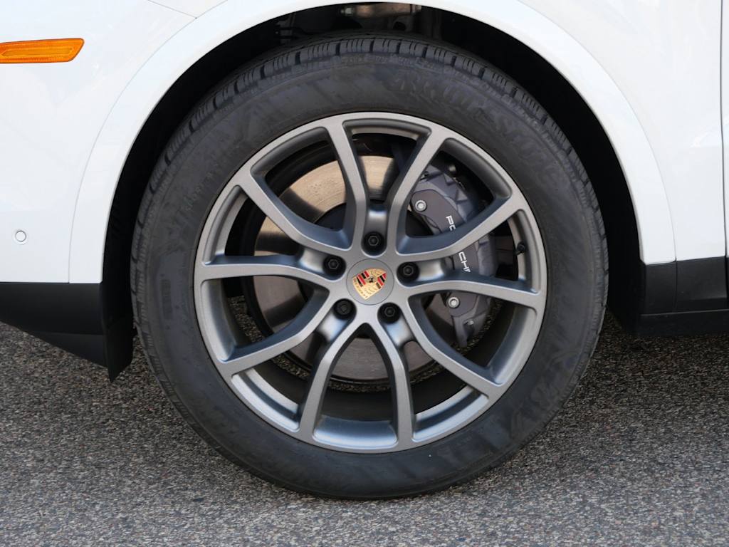 Thumbnail: 2026 Porsche Cayenne - 4