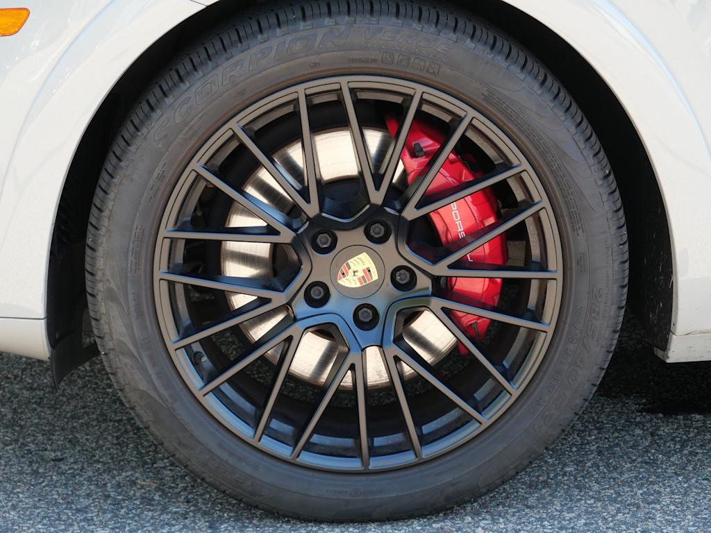Thumbnail: 2022 Porsche Cayenne - 5