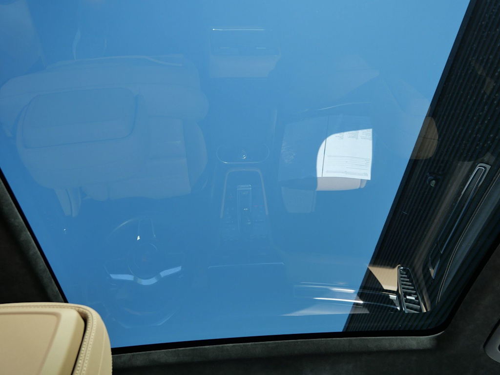 Thumbnail: 2022 Porsche Cayenne - 17