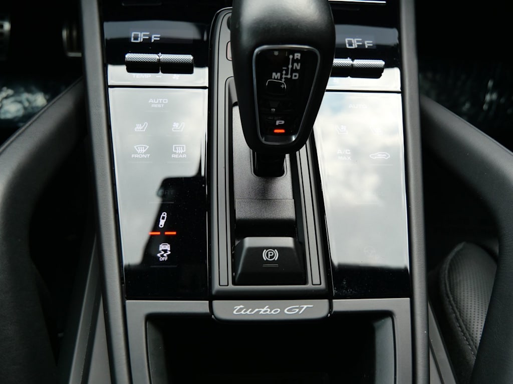 Thumbnail: 2022 Porsche Cayenne - 10