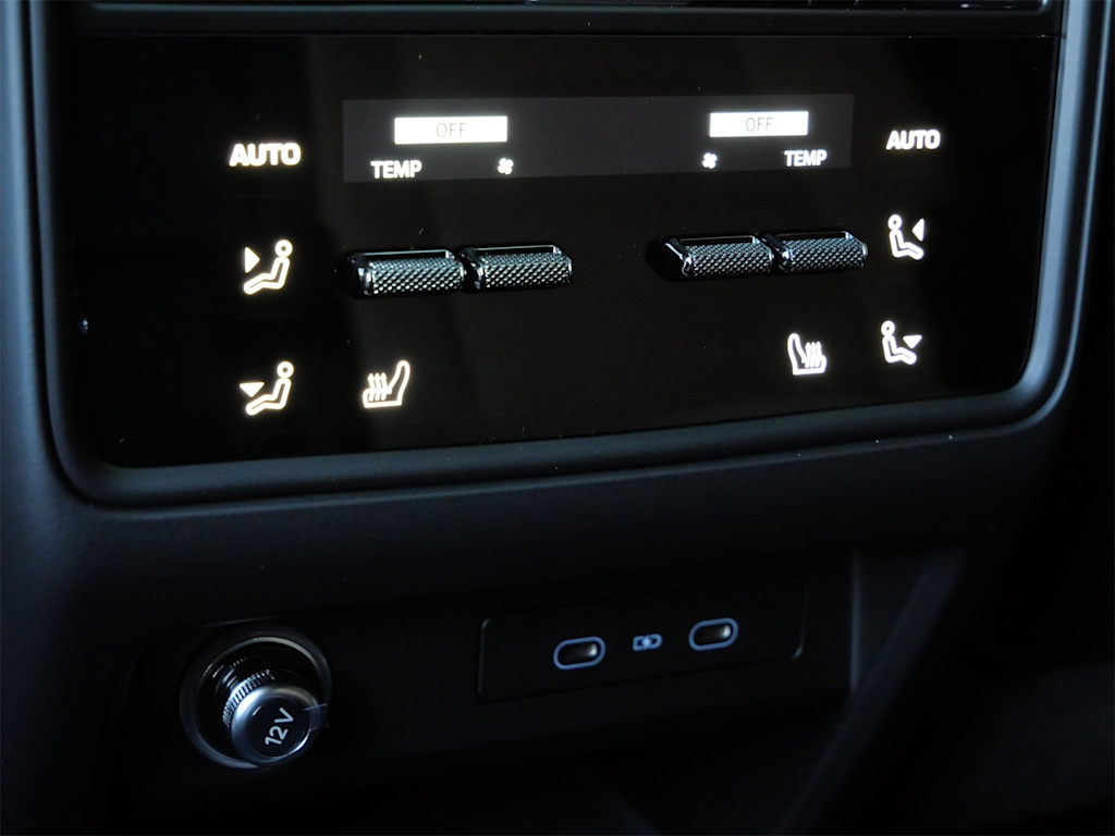 Thumbnail: 2026 Porsche Cayenne - 15