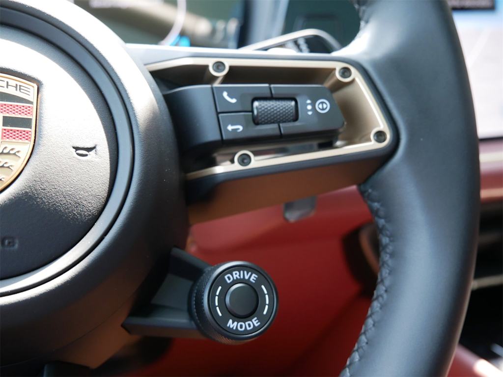 Thumbnail: 2025 Porsche Cayenne - 19