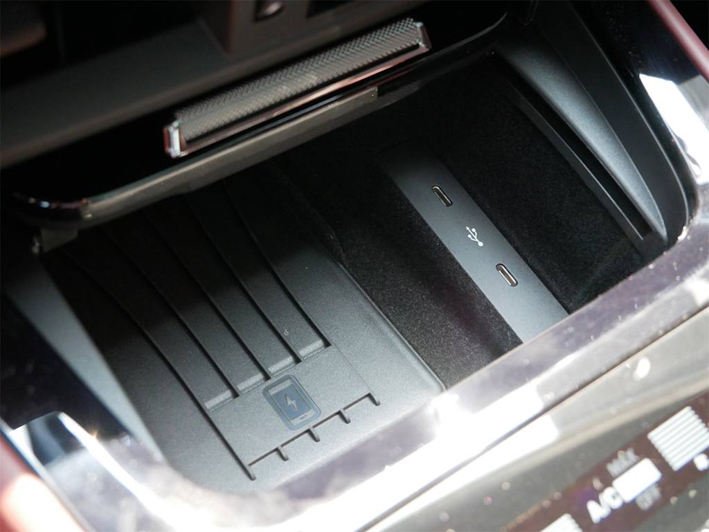 Thumbnail: 2025 Porsche Cayenne - 27