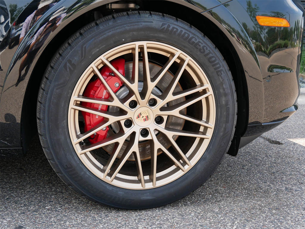 Thumbnail: 2025 Porsche Cayenne - 6