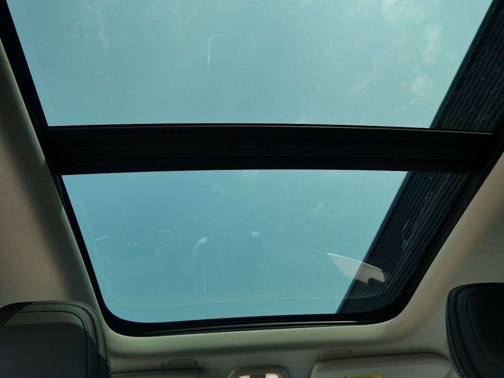 Thumbnail: 2026 Volvo XC90 - 19