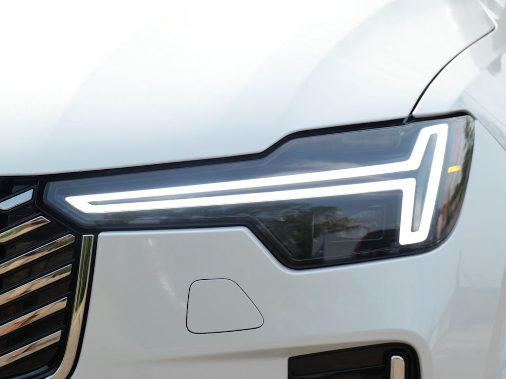 Thumbnail: 2026 Volvo XC90 - 12