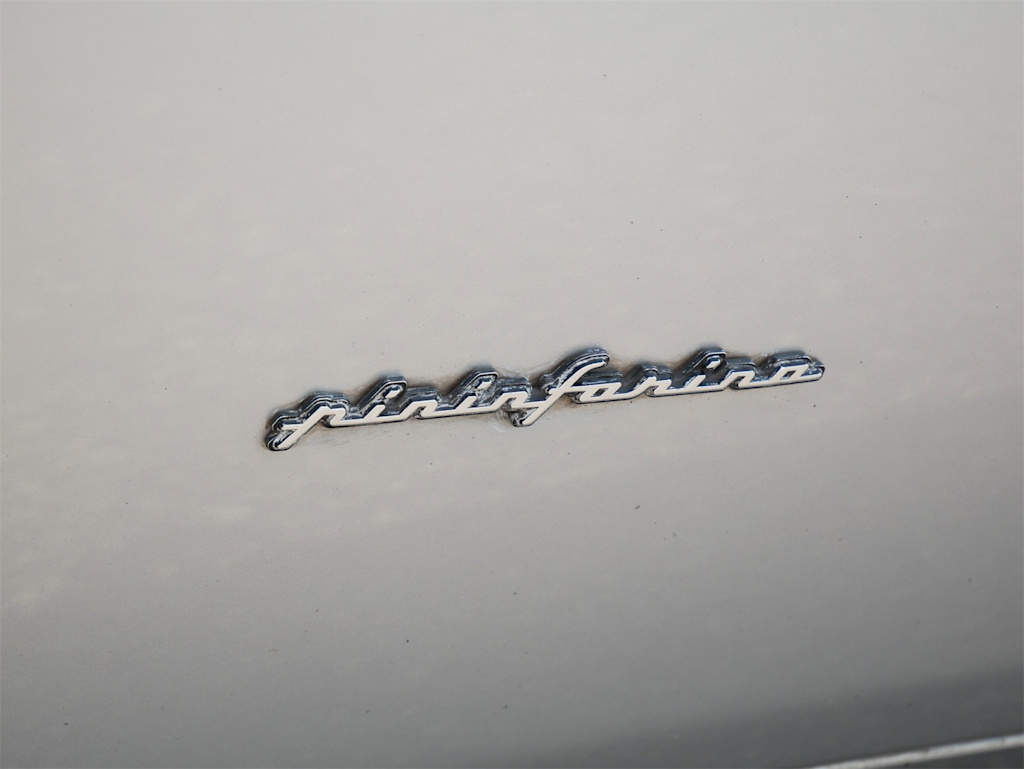 Thumbnail: 2011 Maserati GranTurismo - 21