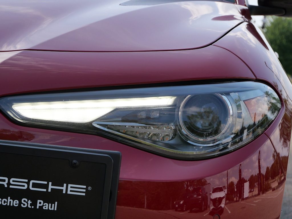 Thumbnail: 2023 Alfa Romeo Giulia - 11