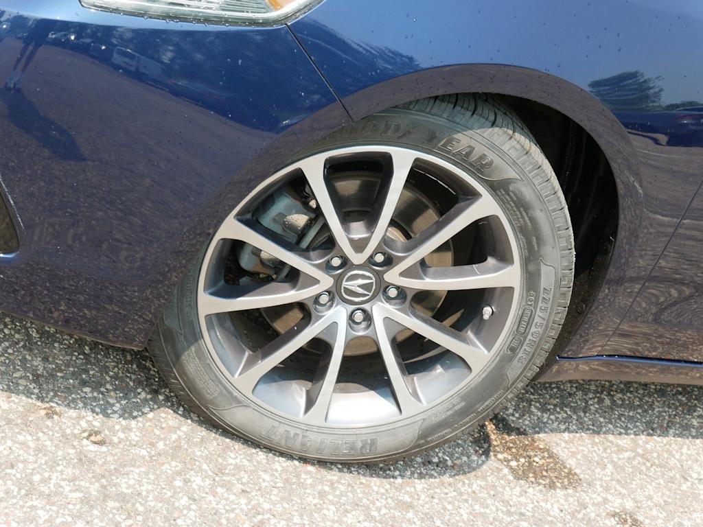 Thumbnail: 2017 Acura TLX - 6