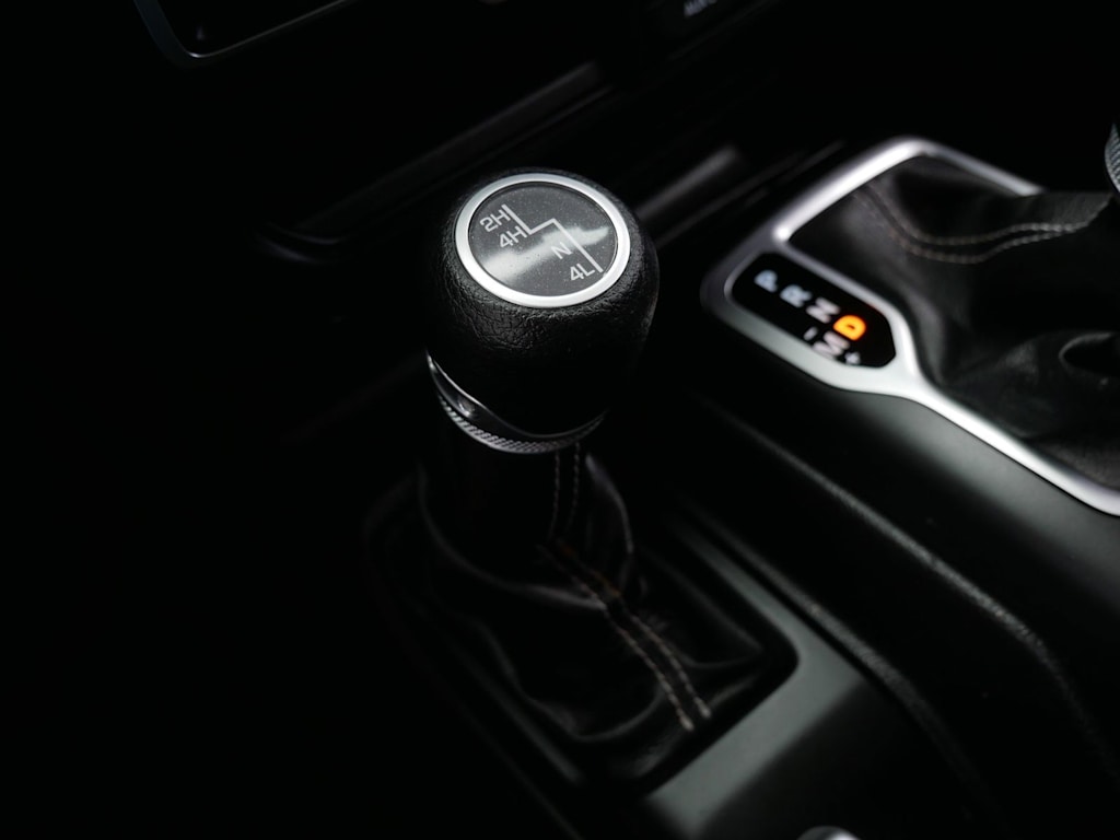 Thumbnail: 2018 Jeep Wrangler - 12