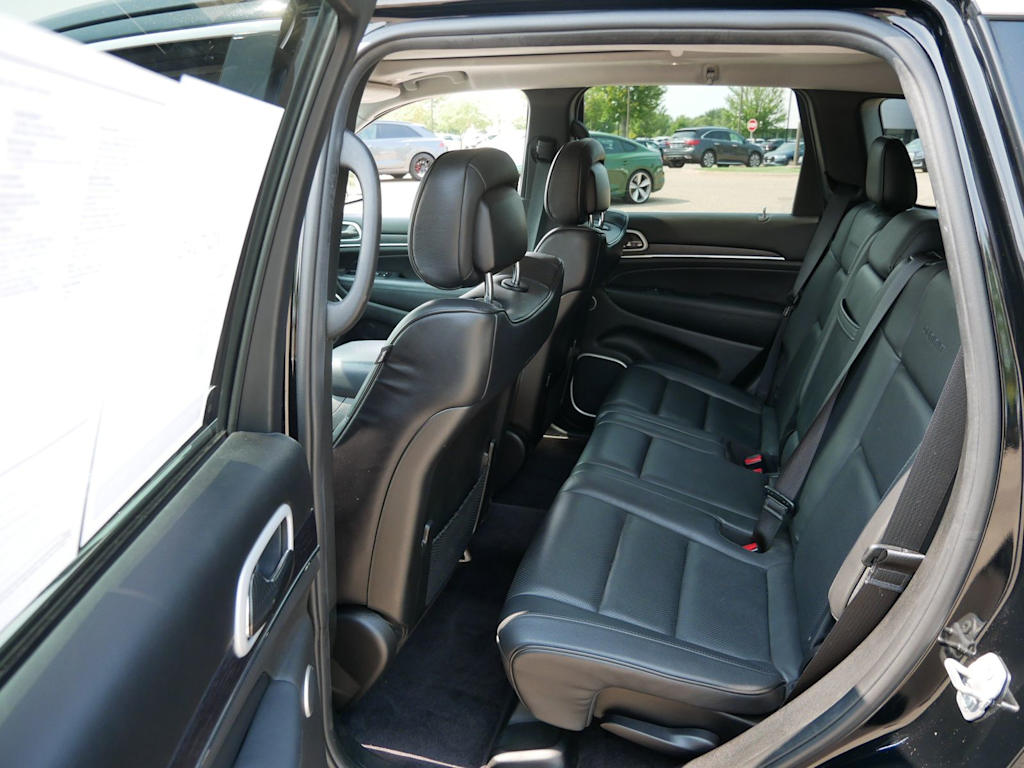 Thumbnail: 2018 Jeep Grand Cherokee - 8