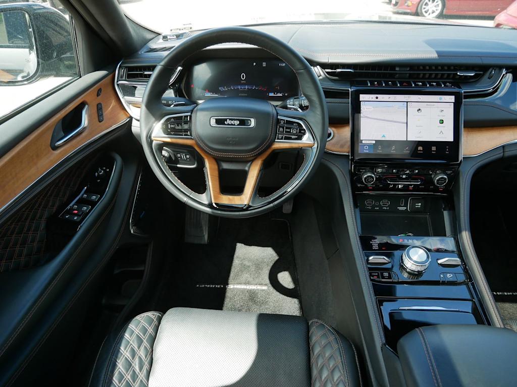 Thumbnail: 2024 Jeep Grand Cherokee L - 2